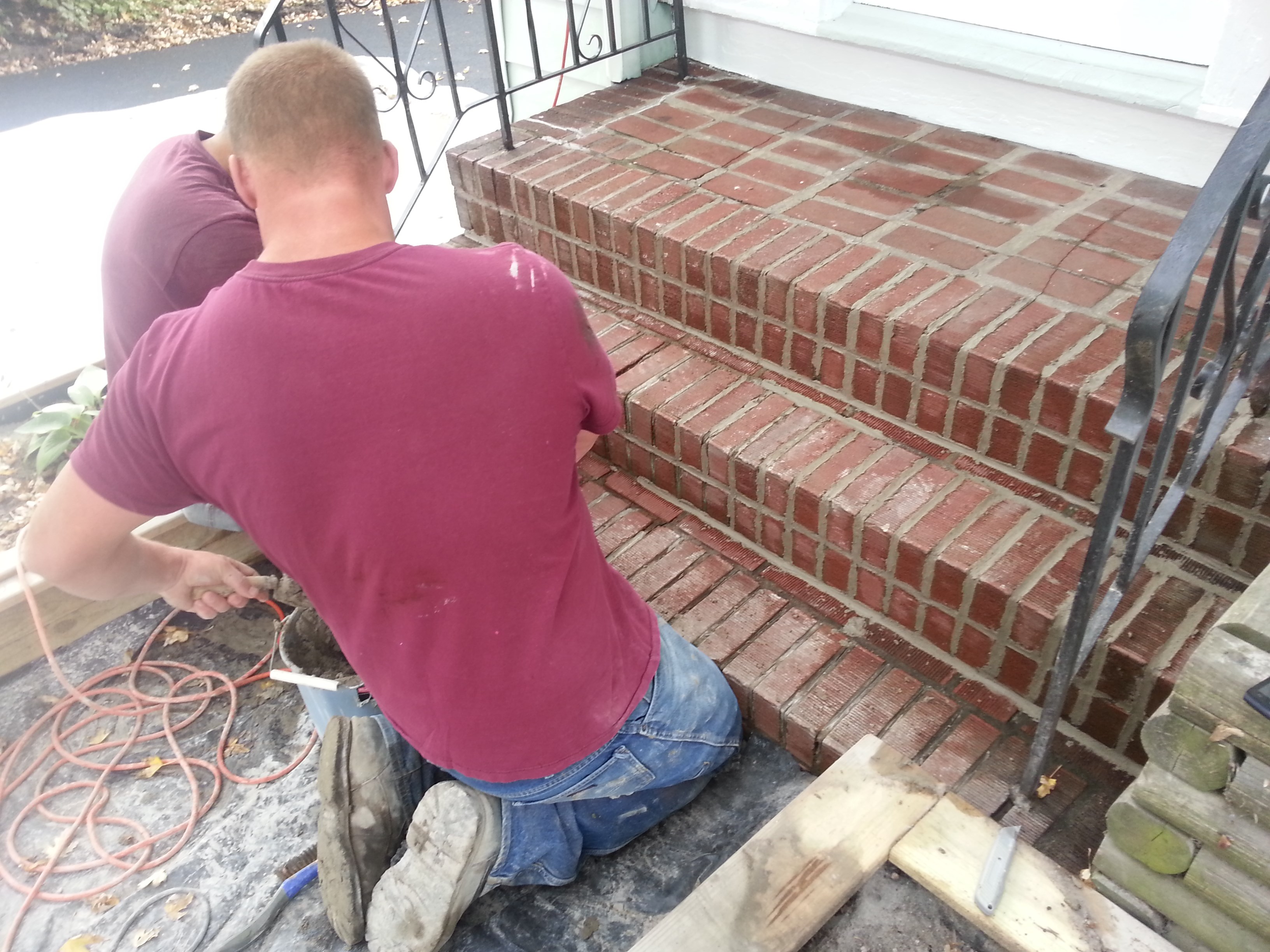Logo for LaBello's Masonry & Basement Waterproofing