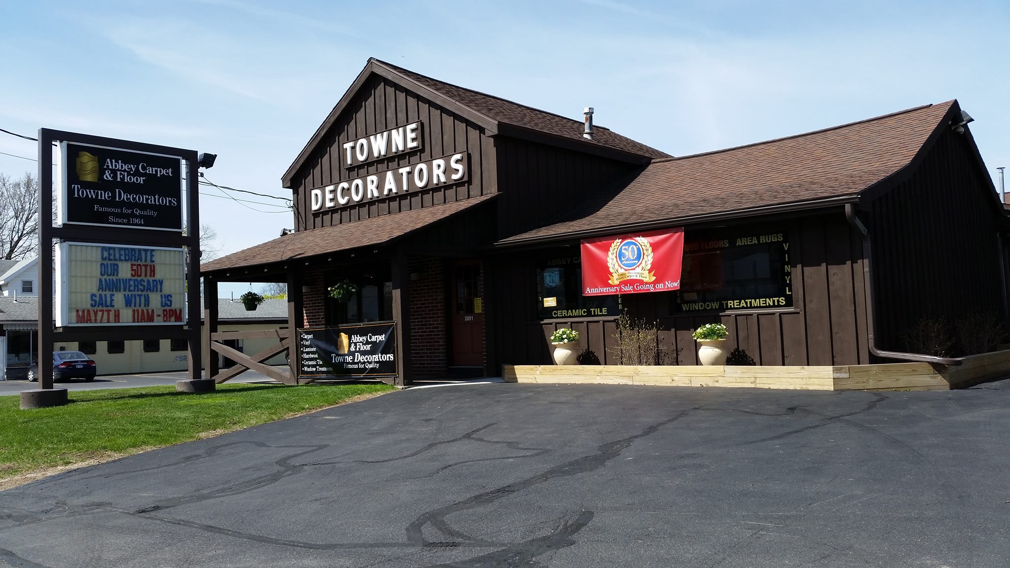 Towne Decorators logo