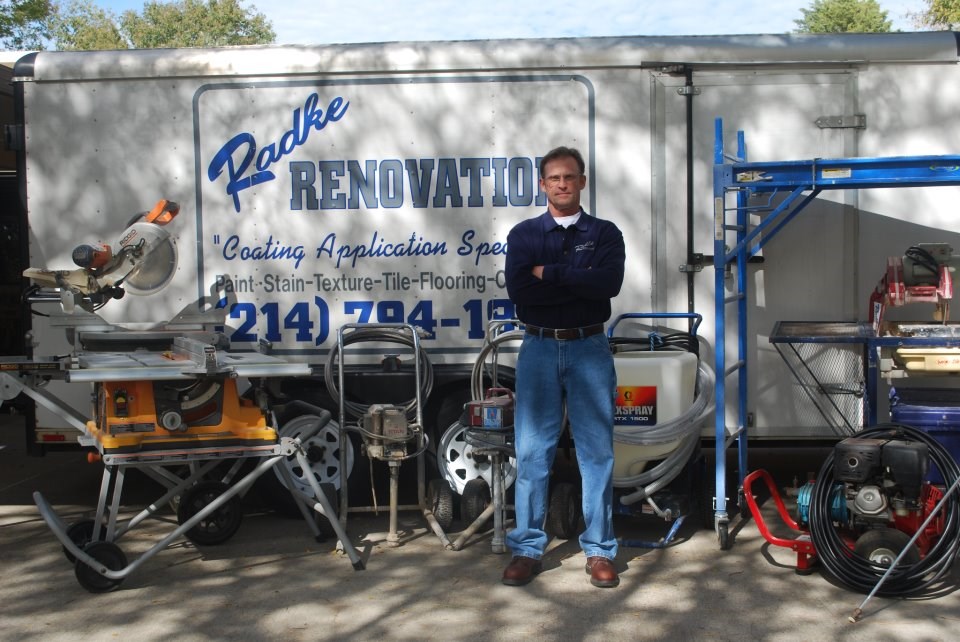 Logo for RADKE RENOVATION