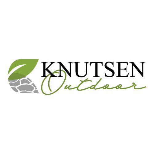 KNUTSEN LANDSCAPING logo