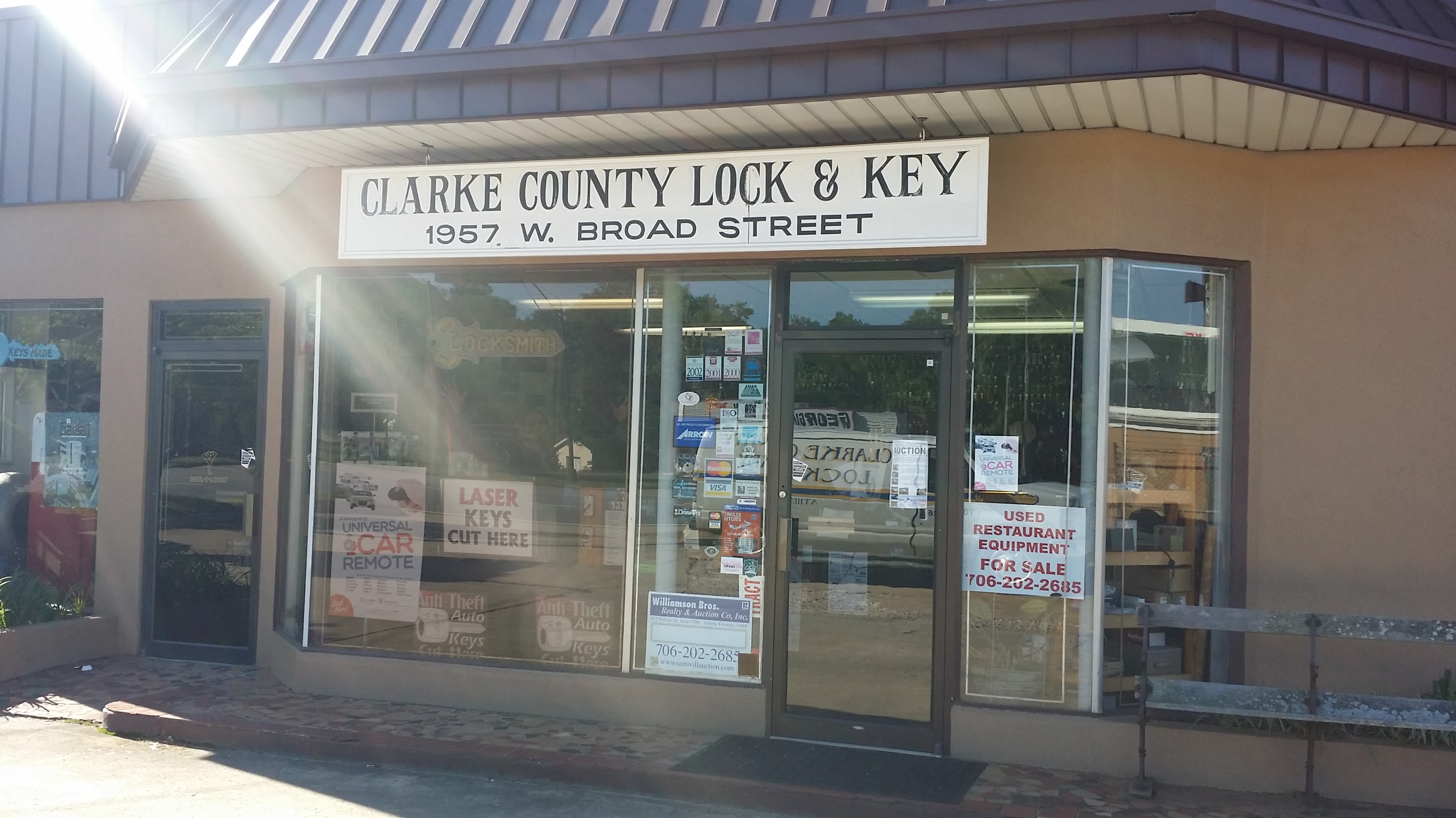 Clarke County Lock & Key logo