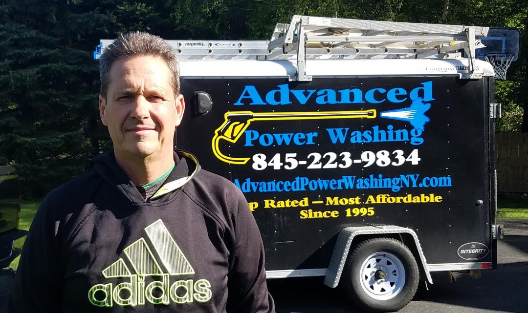 Logo for ADVANCED POWER WASHING