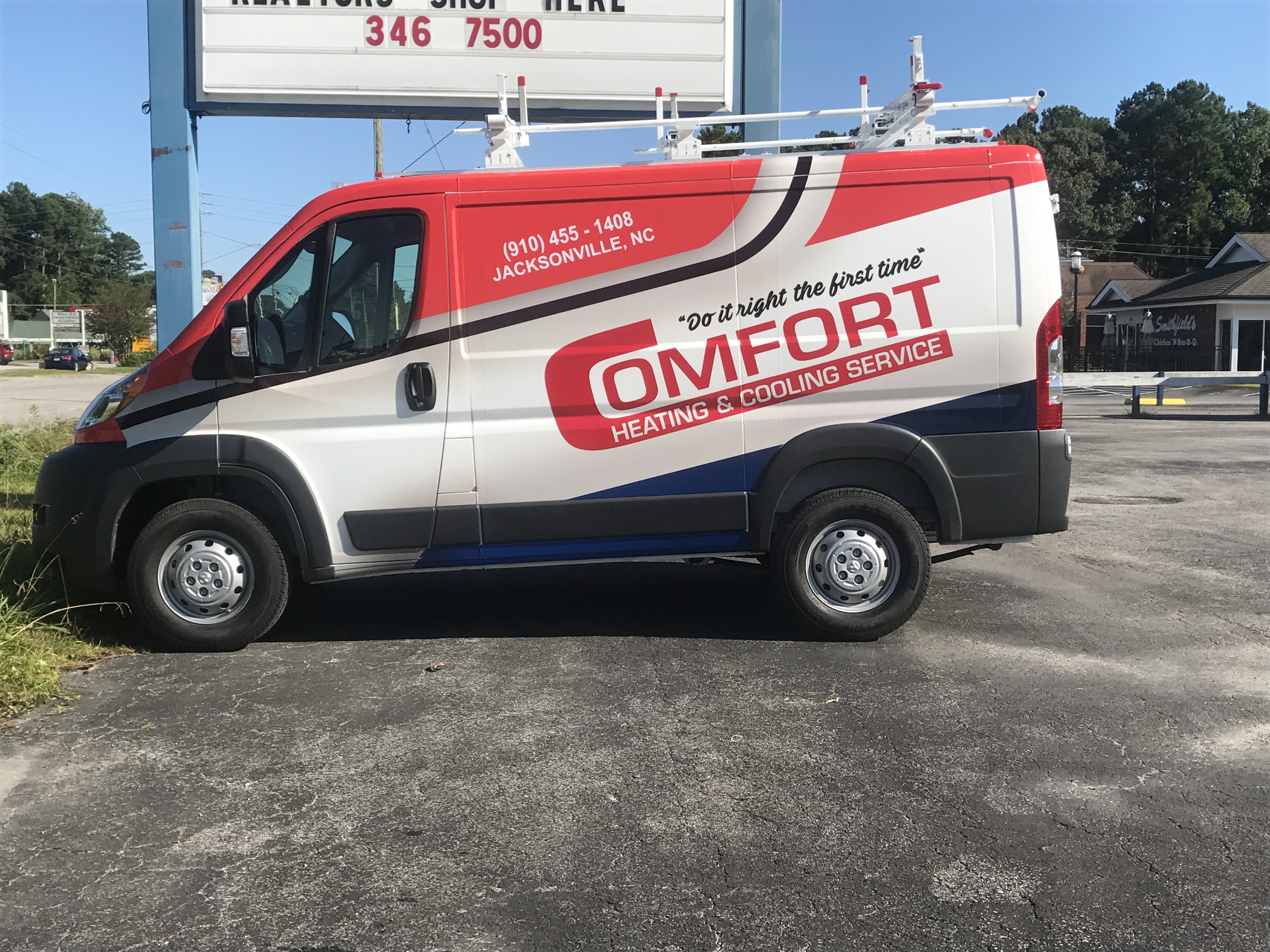 Comfort Heating & Cooling Service logo