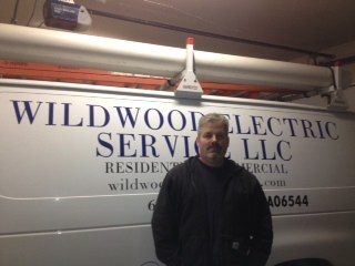 Logo for Wildwood Electric Service