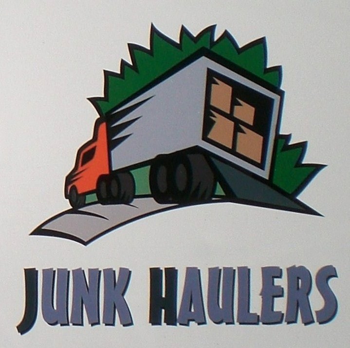 Junk Haulers logo