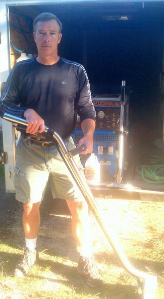 John Hurst Cleaning Service logo
