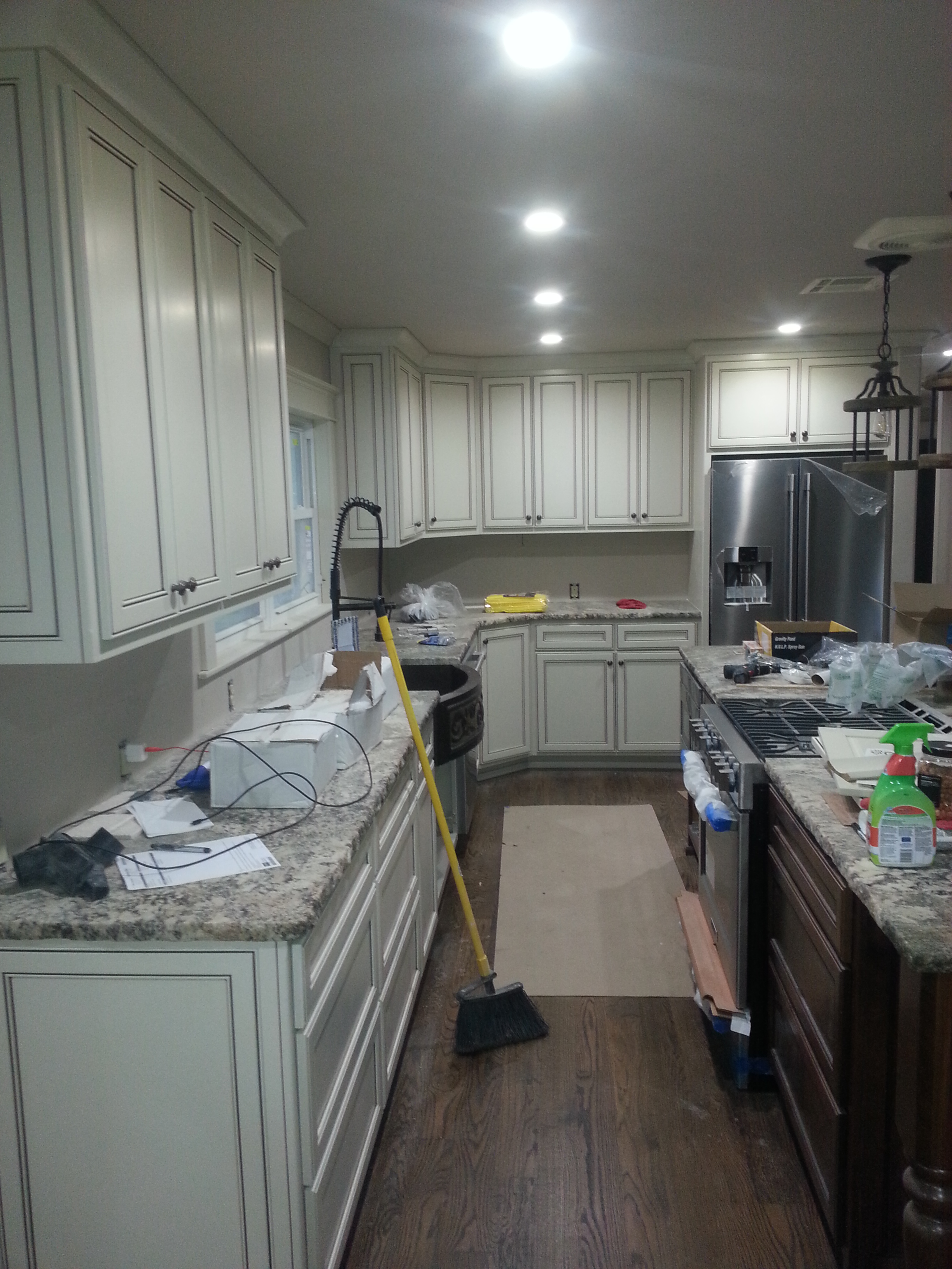 T M Painting, LLC logo