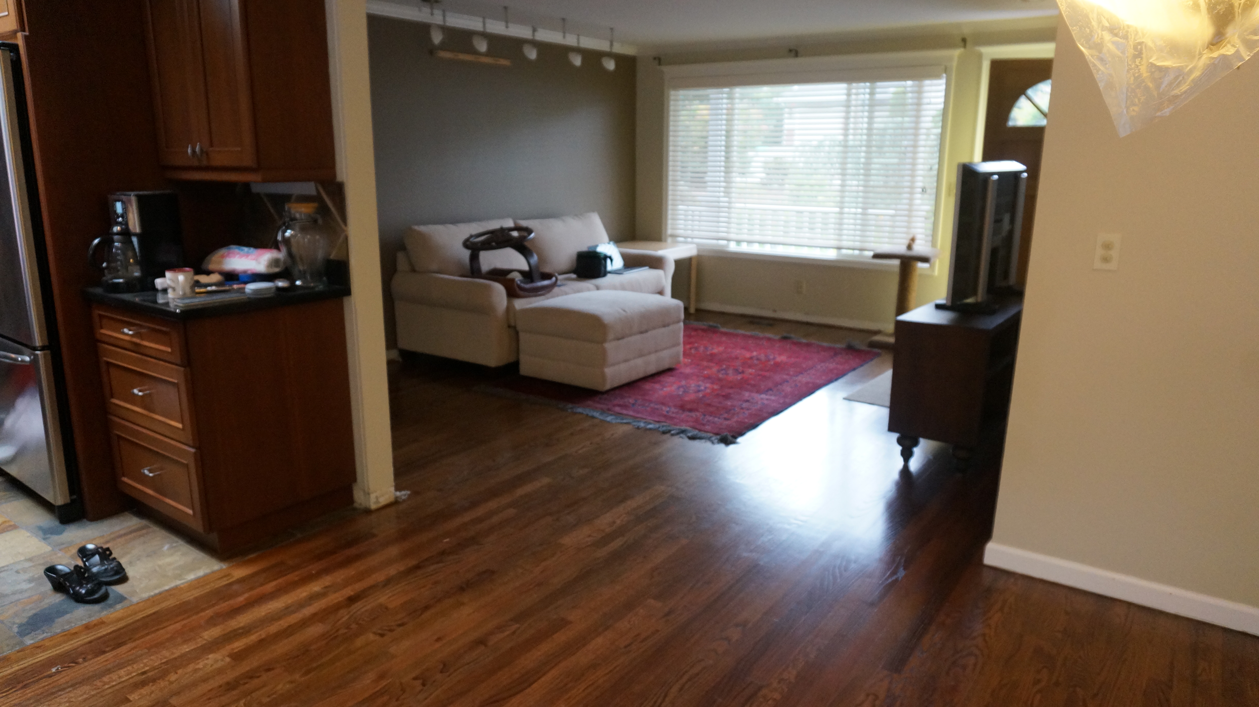 Premier Hardwood Floors logo