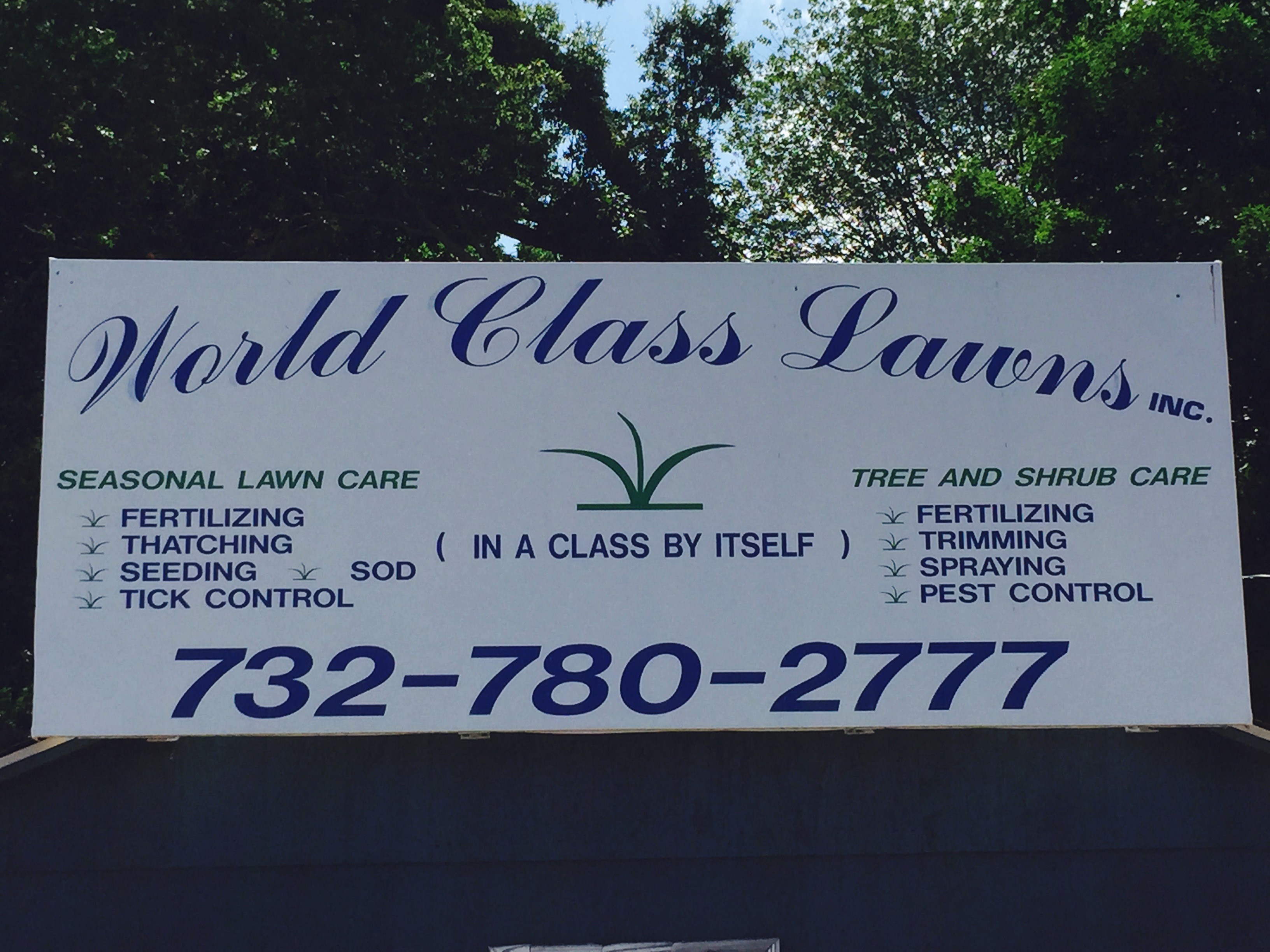 Avatar for WORLD CLASS LAWNS