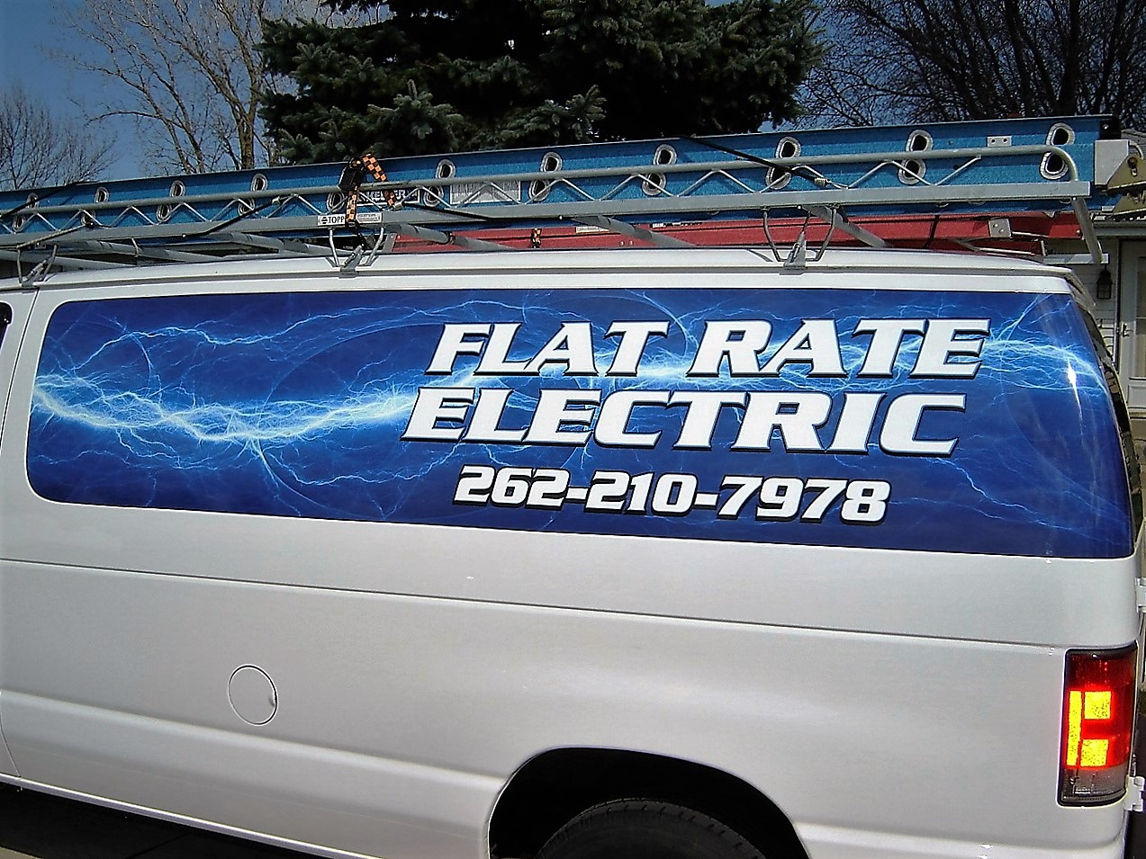 Logo for Flat Rate Electrical