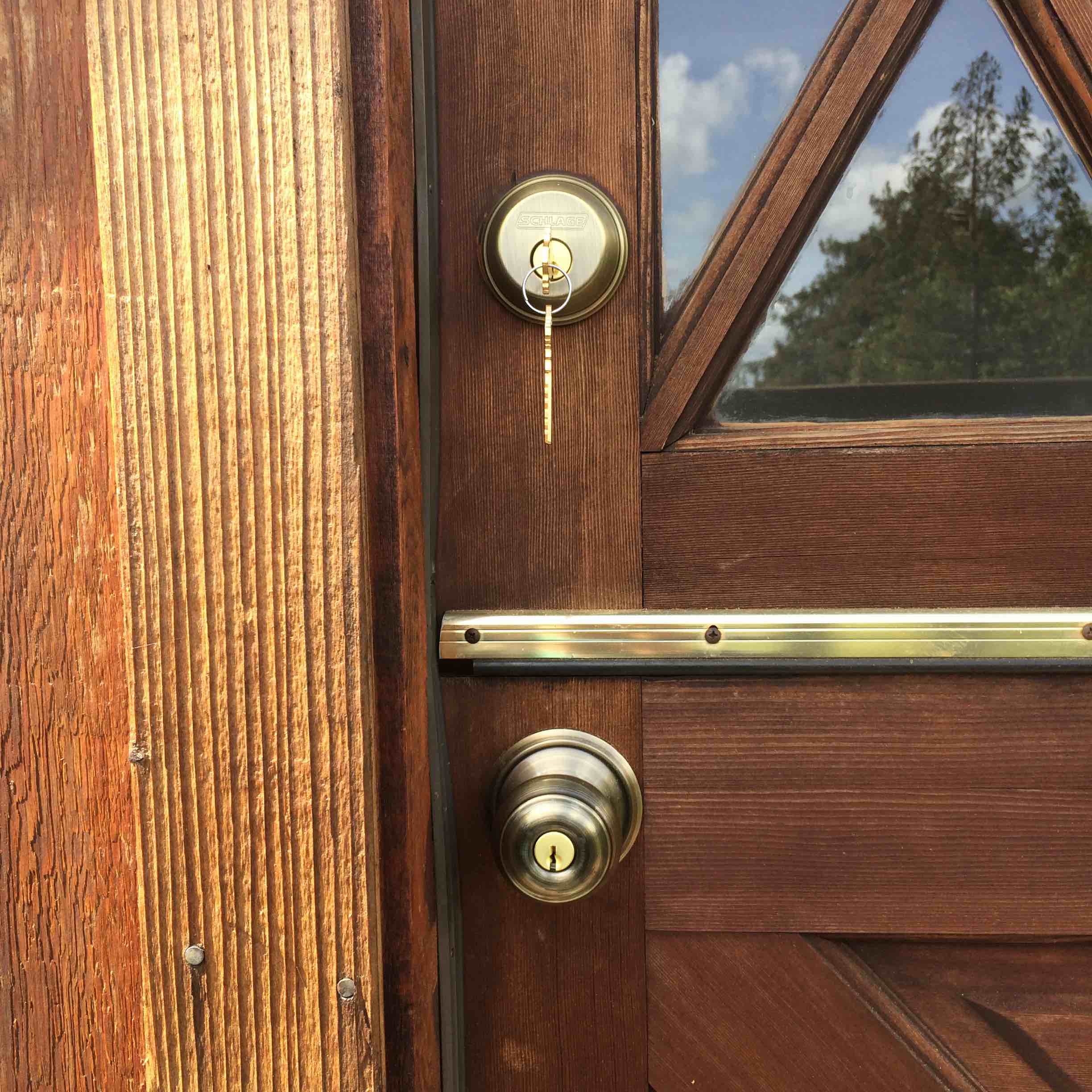 Logo for Lock Genius Solutions