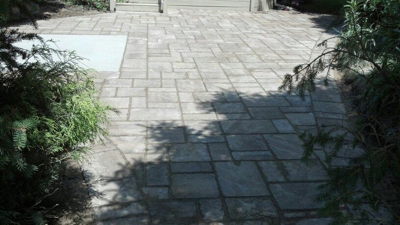 Mitch Cousino's Hardscape logo