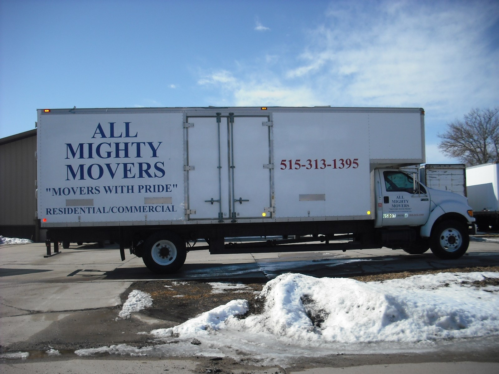 Logo for All Mighty Movers