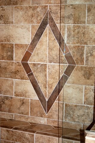 Logo for Red Mountain Tile