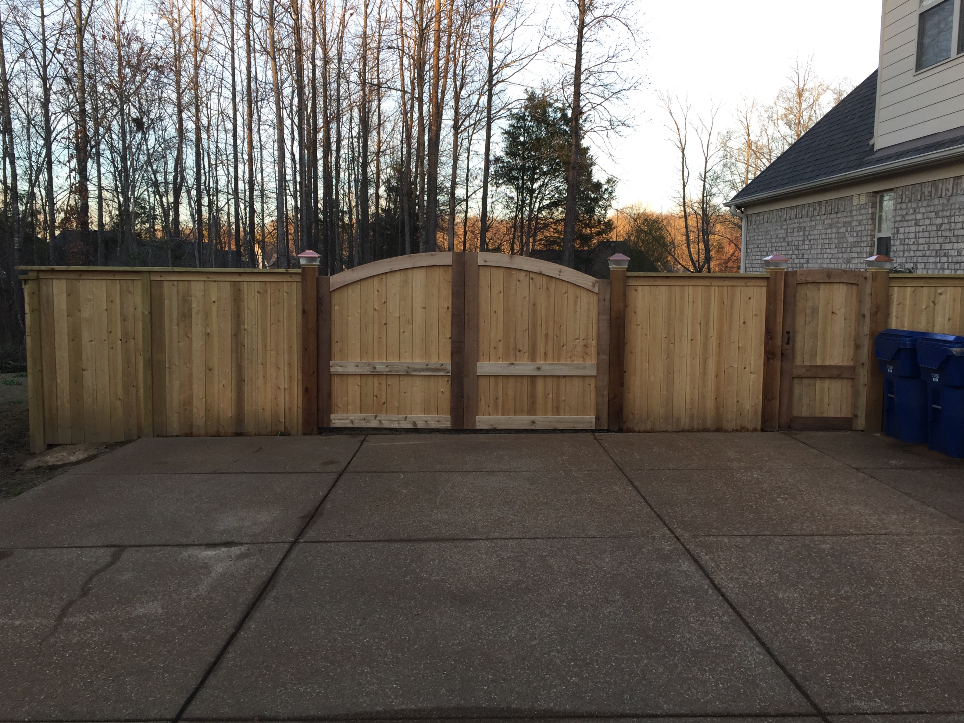 Accurate Decks & Fences logo