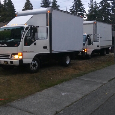 Logo for Visionary Movers