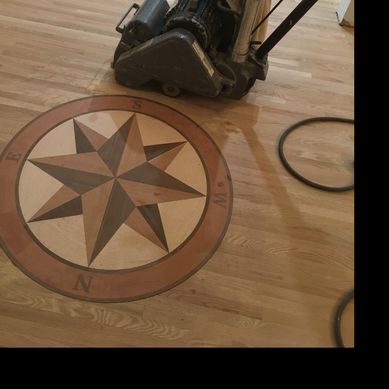 Logo for Sweeney’s Hardwood Floors