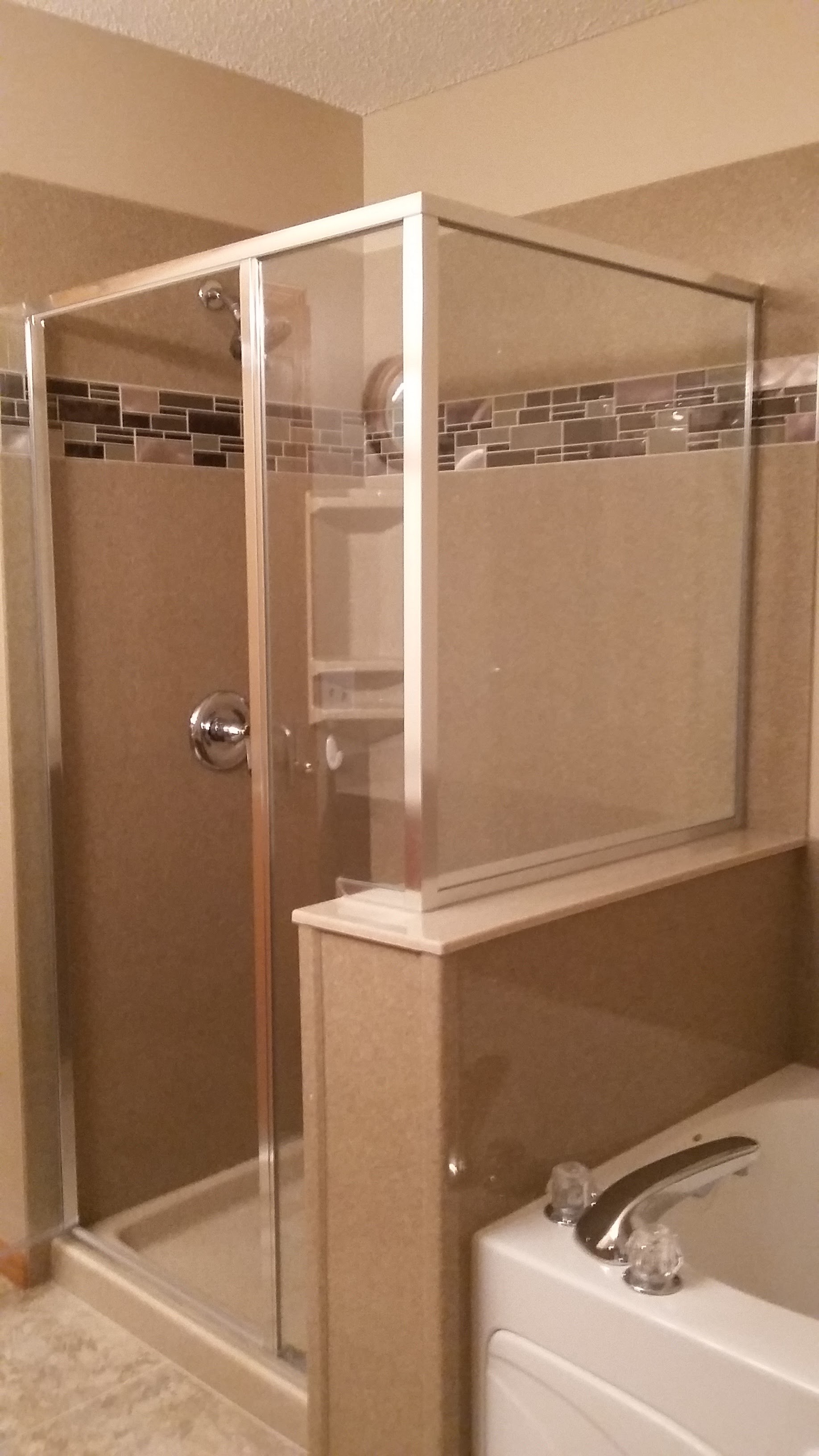 Logo for Brandon's Bathroom Remodeling LLC.