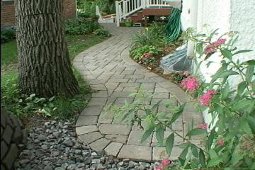 La Belle Terre Artistic Landscape Design & Install logo
