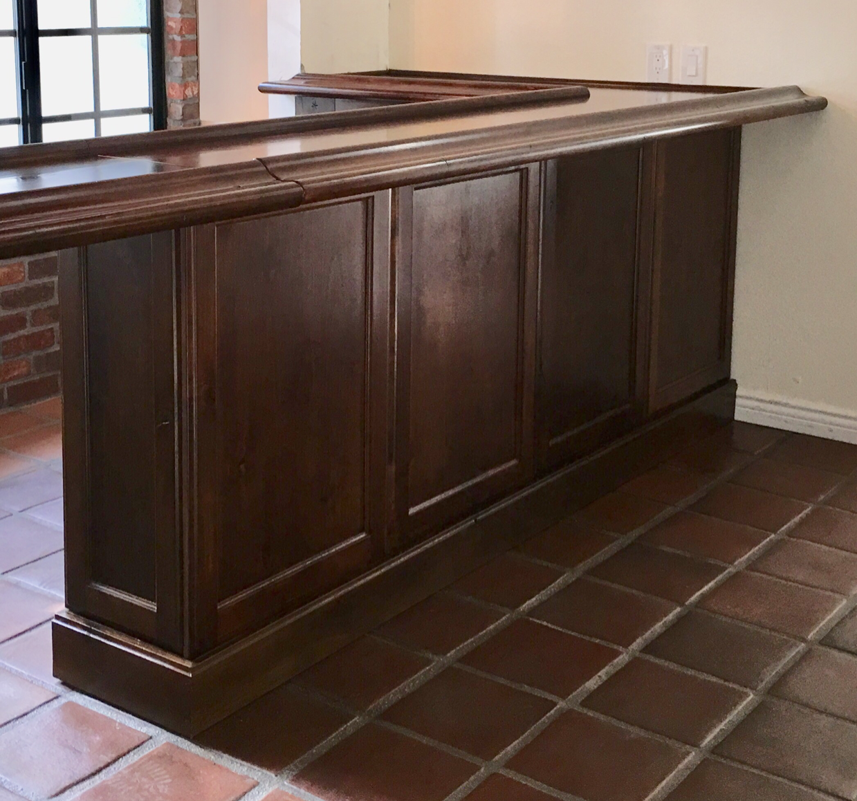 K.L. Artisan Custom Cabinetry & Finish Carpentry logo