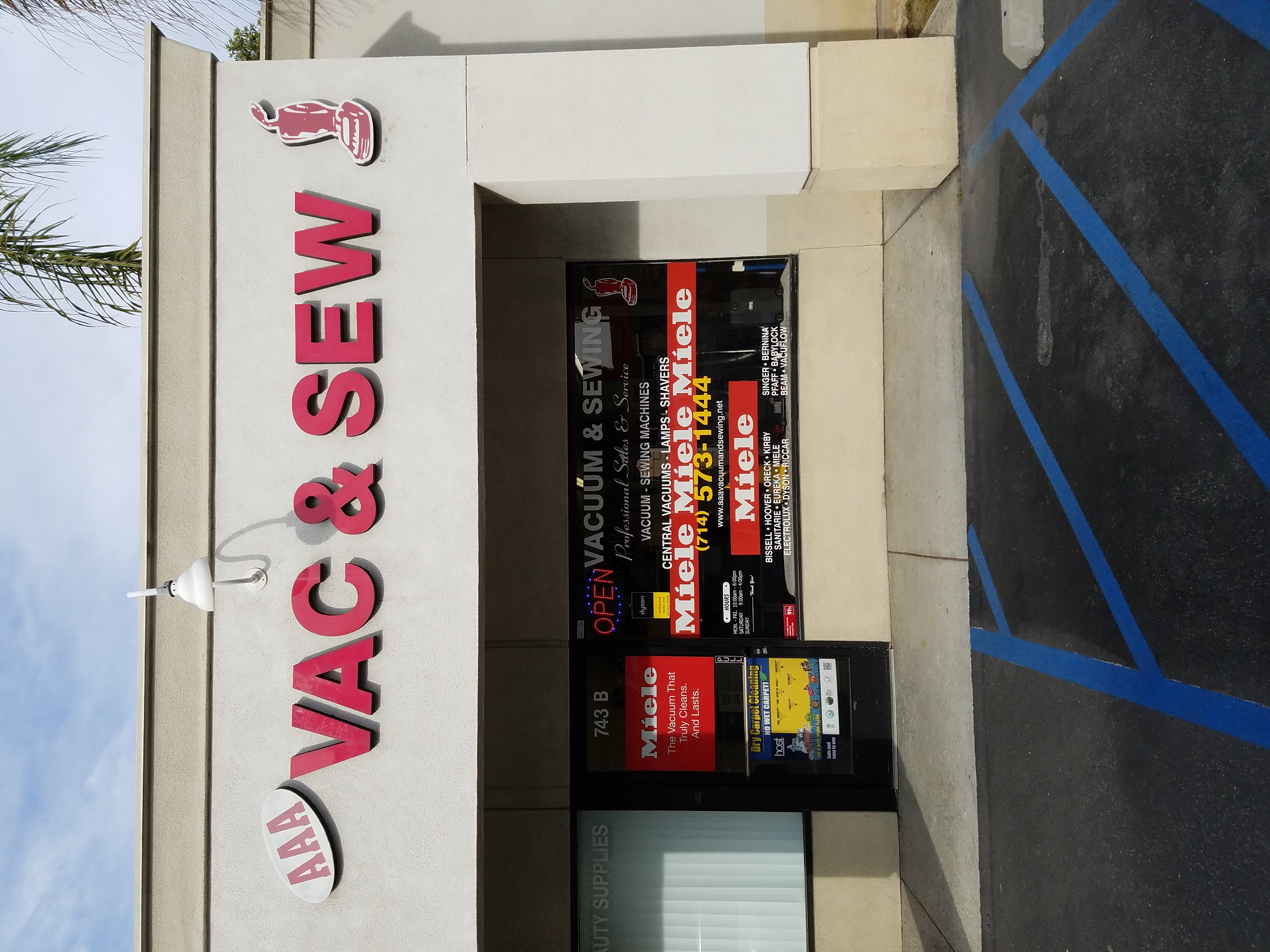 AAA Vacuum and Sewing logo