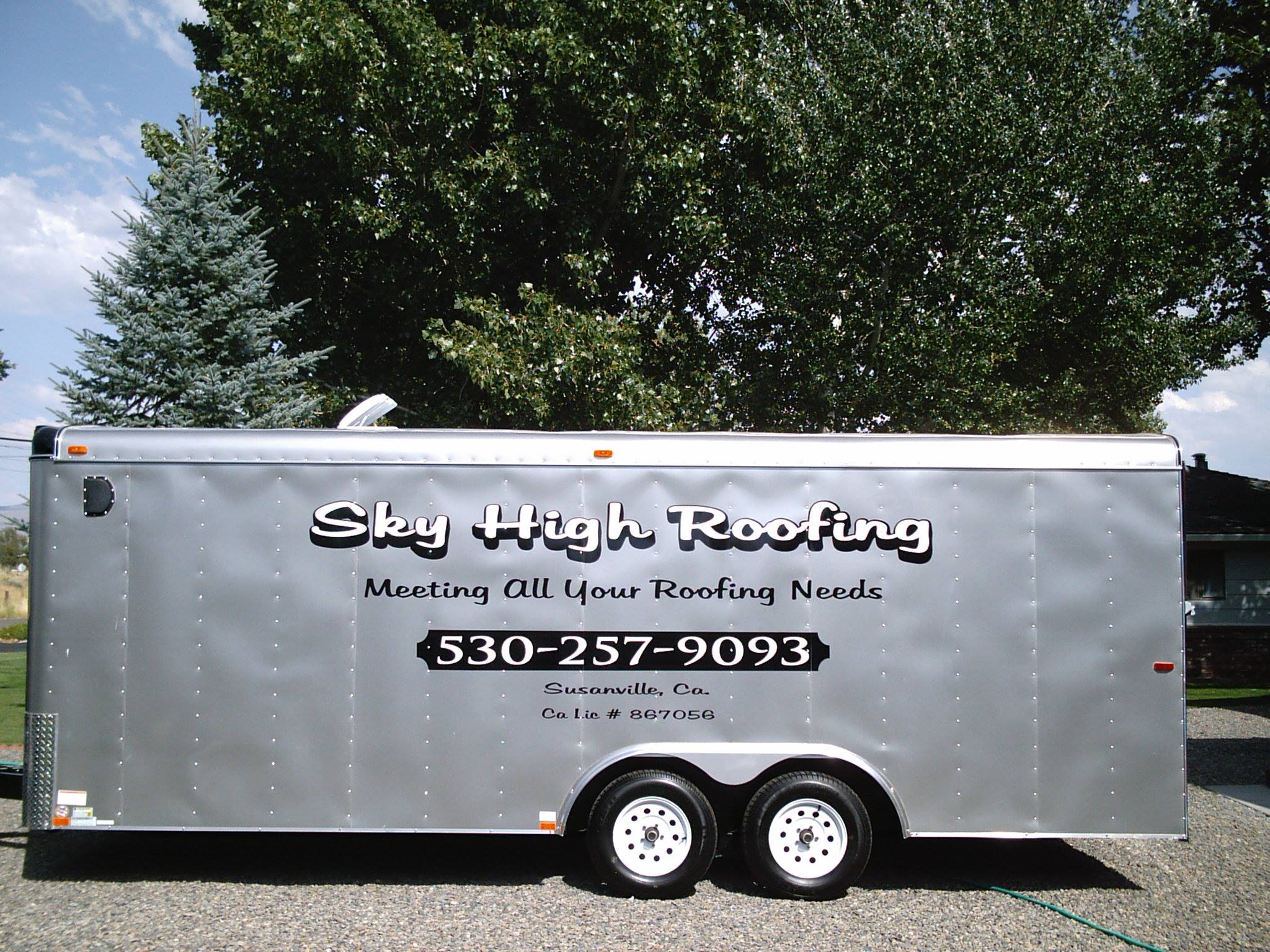 Logo for Sky High Roofing