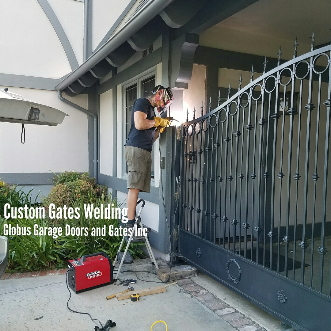 Globus Garage Doors and Gates Inc logo
