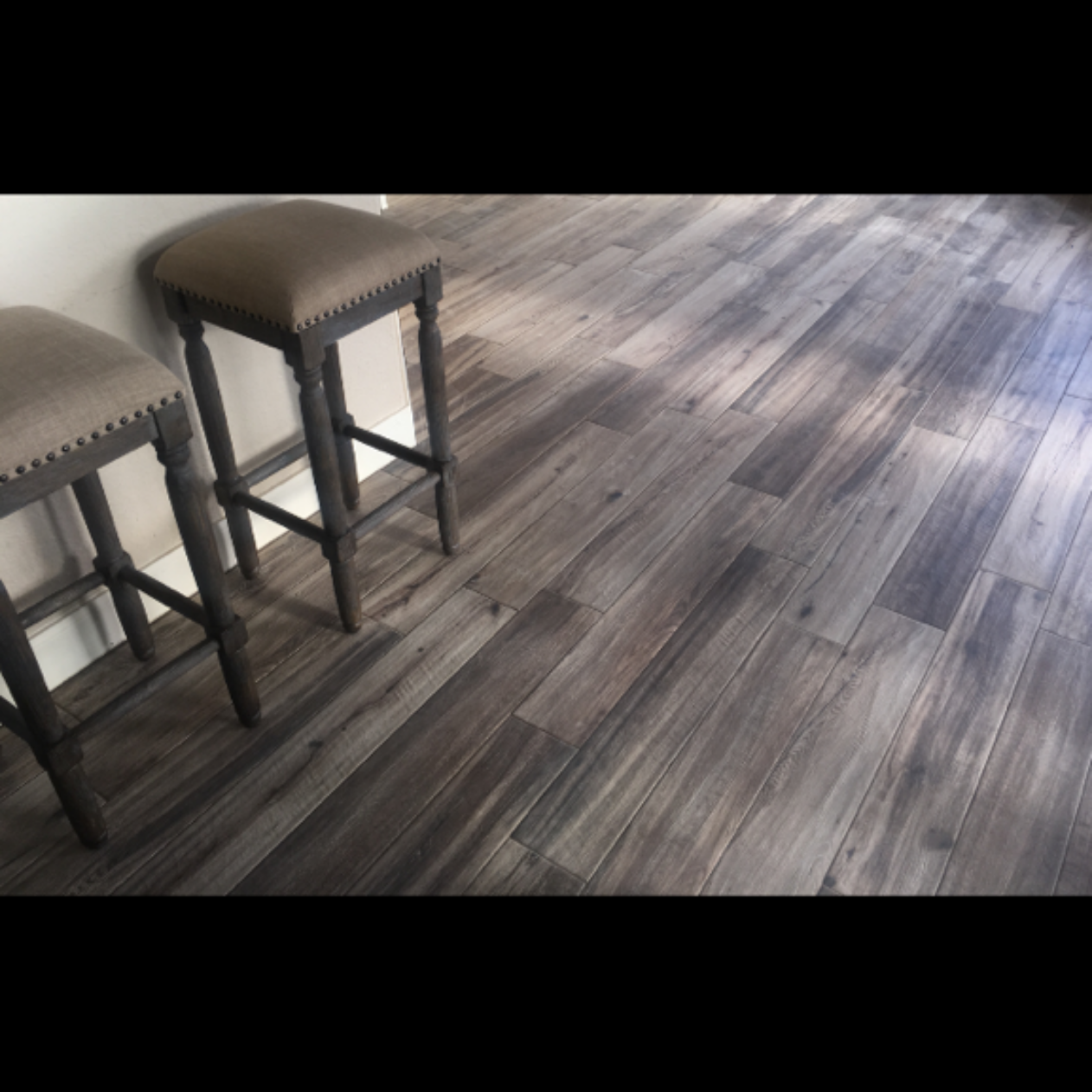 Danigon Flooring logo