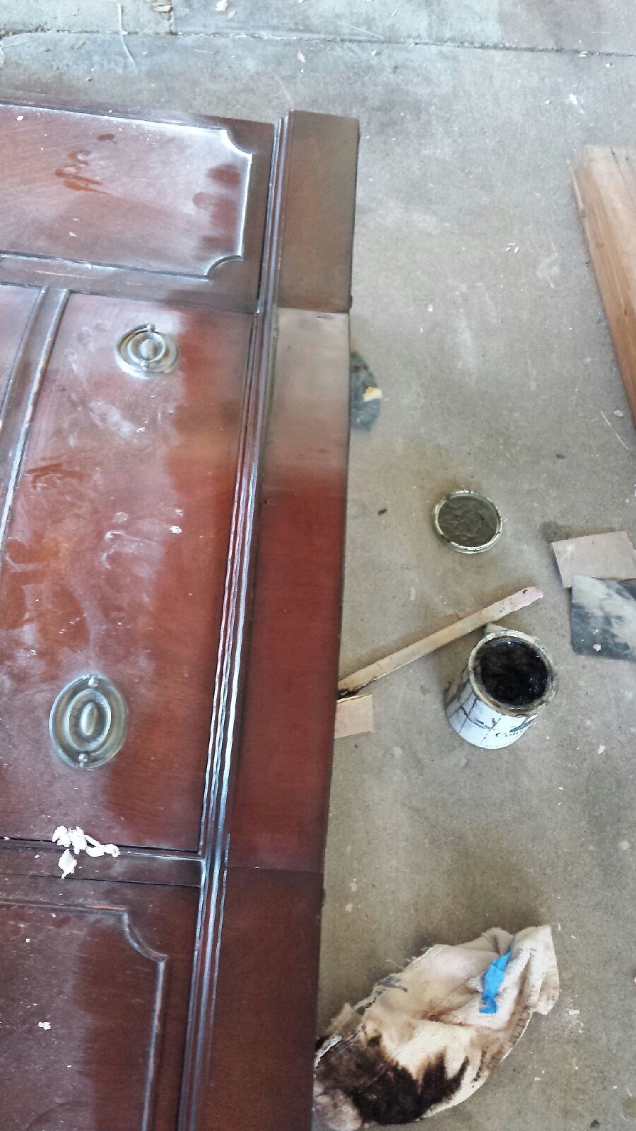 Furniture Fixology, LLC logo