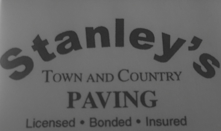 STANLEY TOWN & COUNTRY PAVING logo