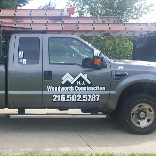 HJ Woodworth Construction logo