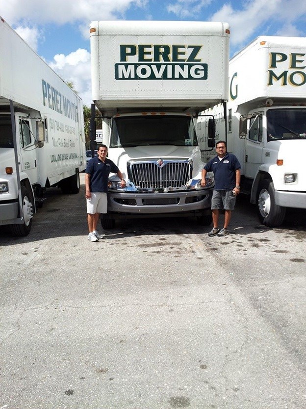 Logo for Perez Moving Inc