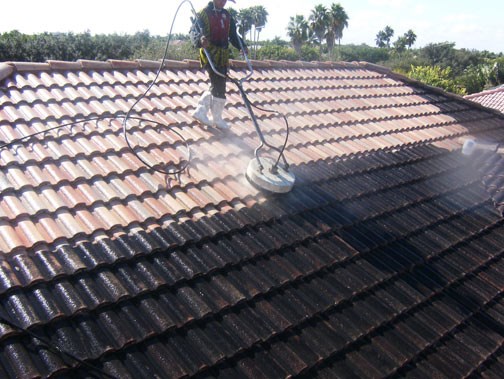 LVS Professional Pressure Cleaning logo