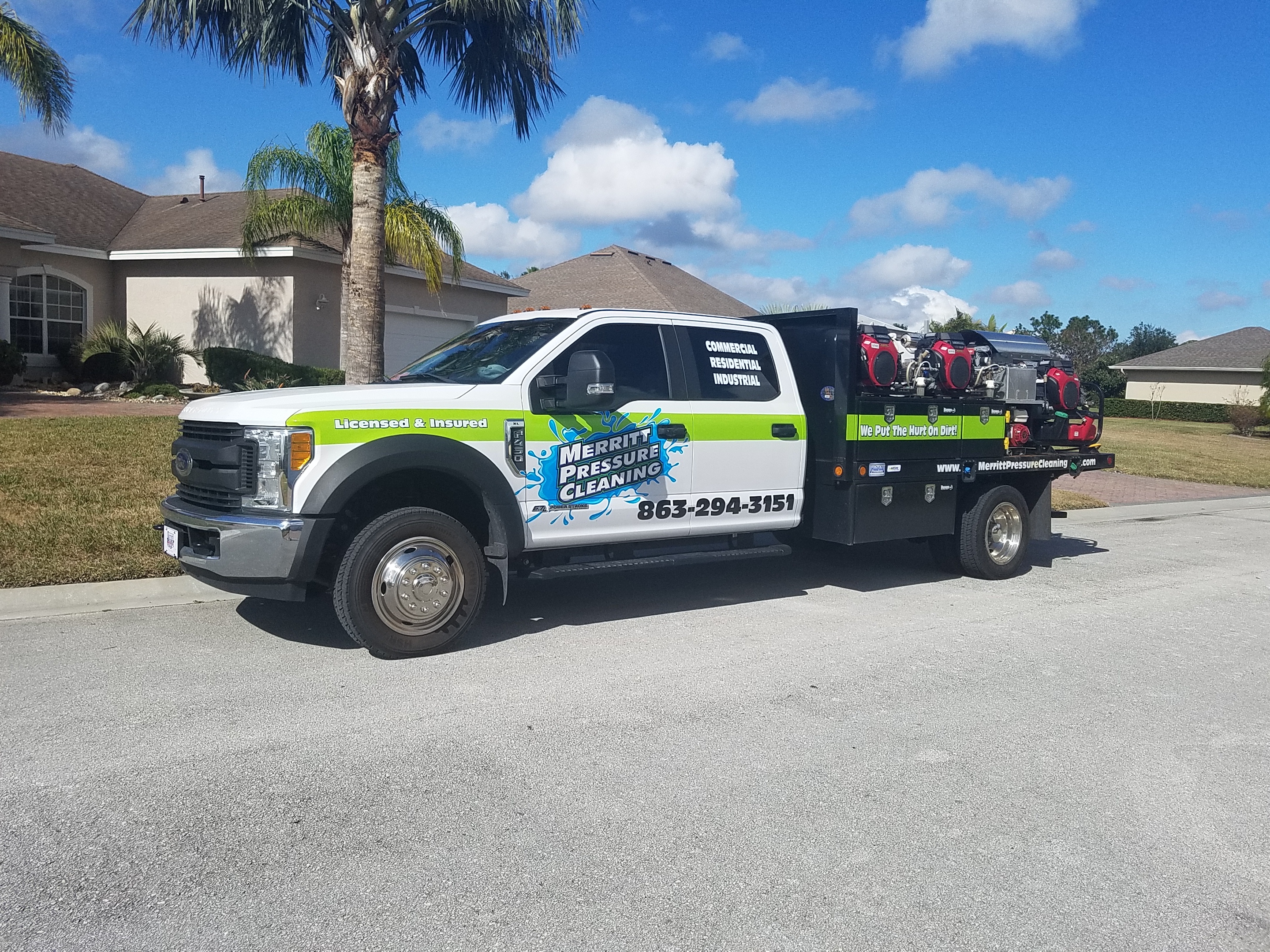A Quality Pressure Cleaning logo