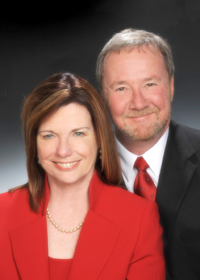Donna & Tom Murphy Team logo