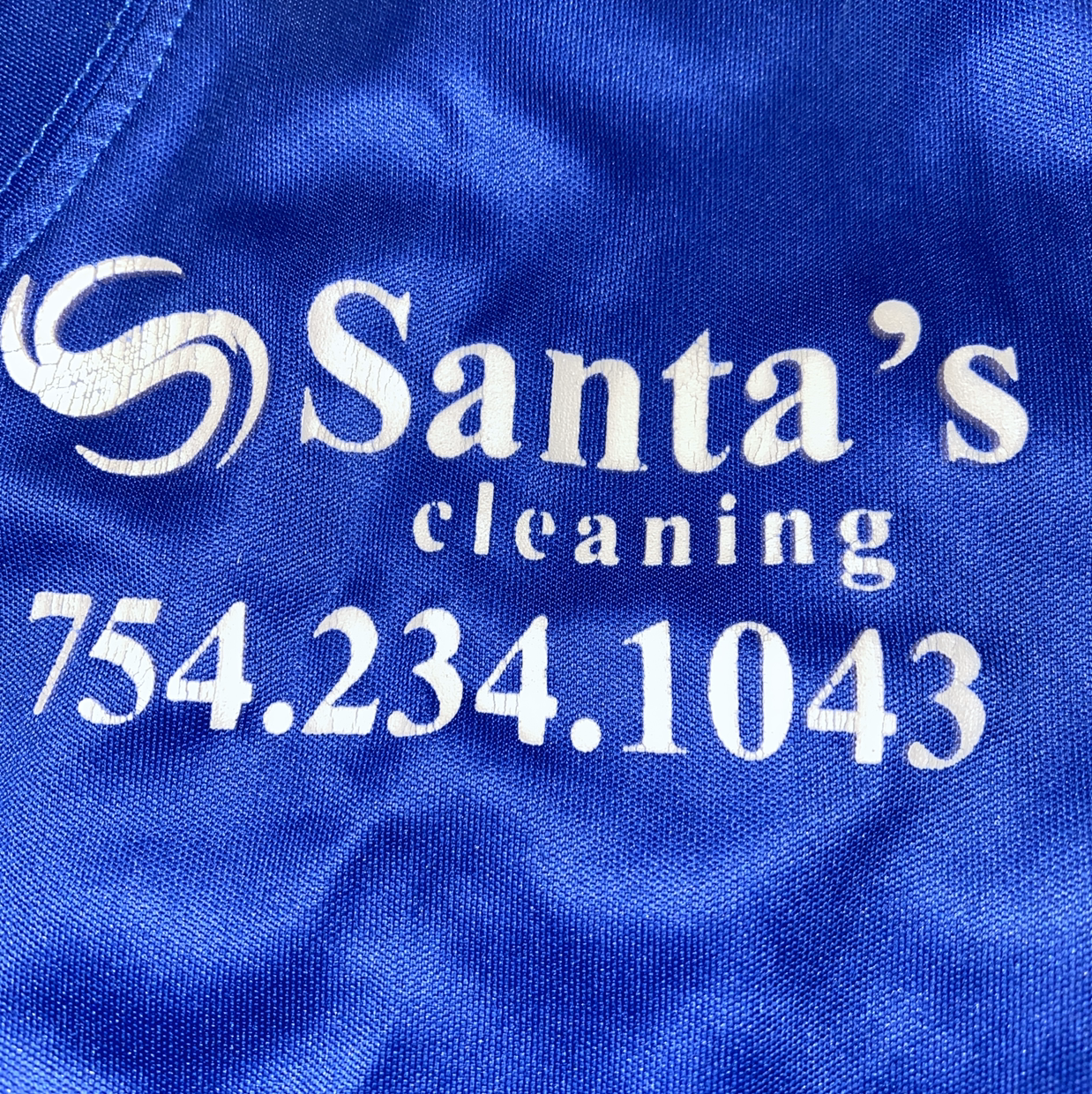 Logo for Santas Cleaning Corp