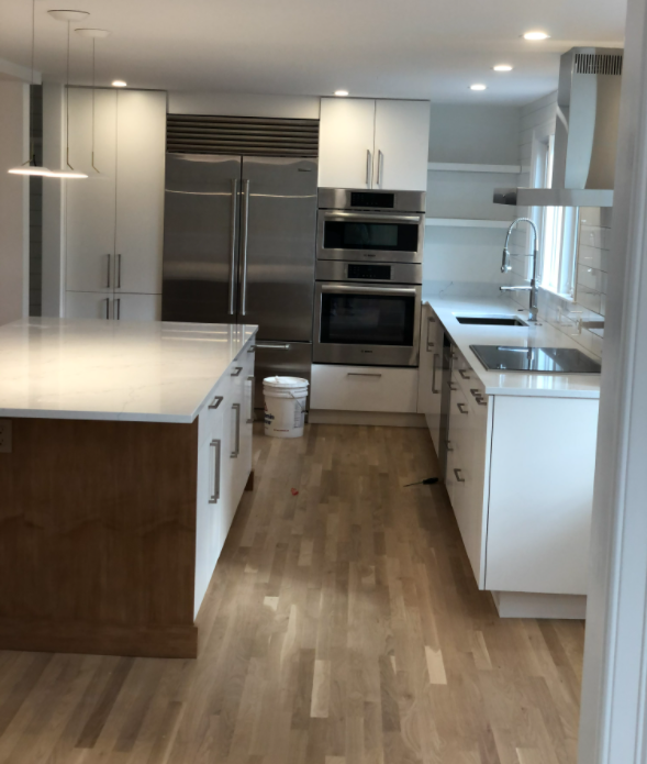 Step by Step Home Improvement Corp. logo