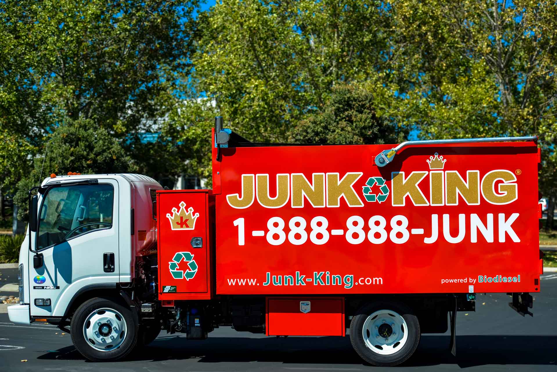 Logo for Junk King Boston