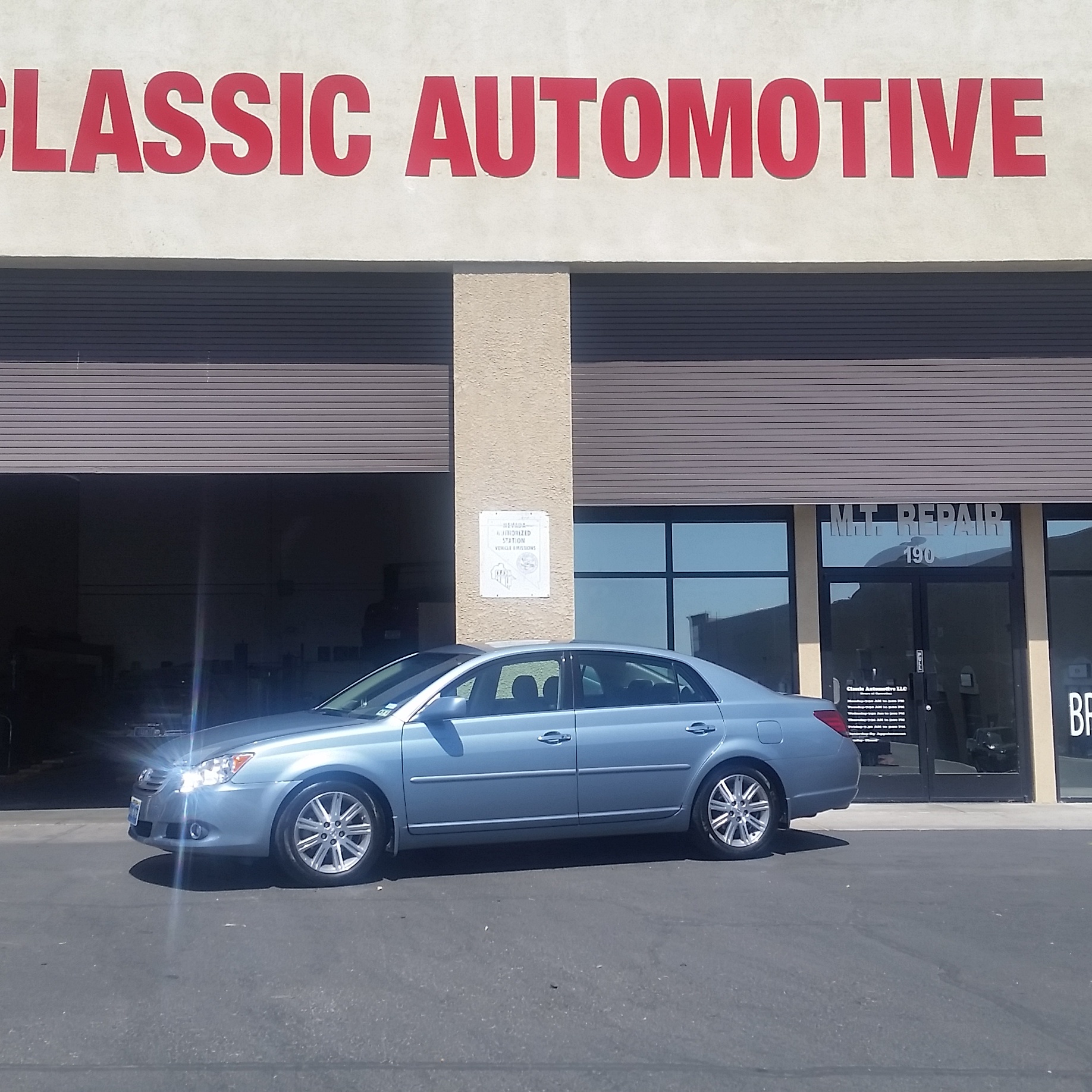 Classic Automotive LLC logo