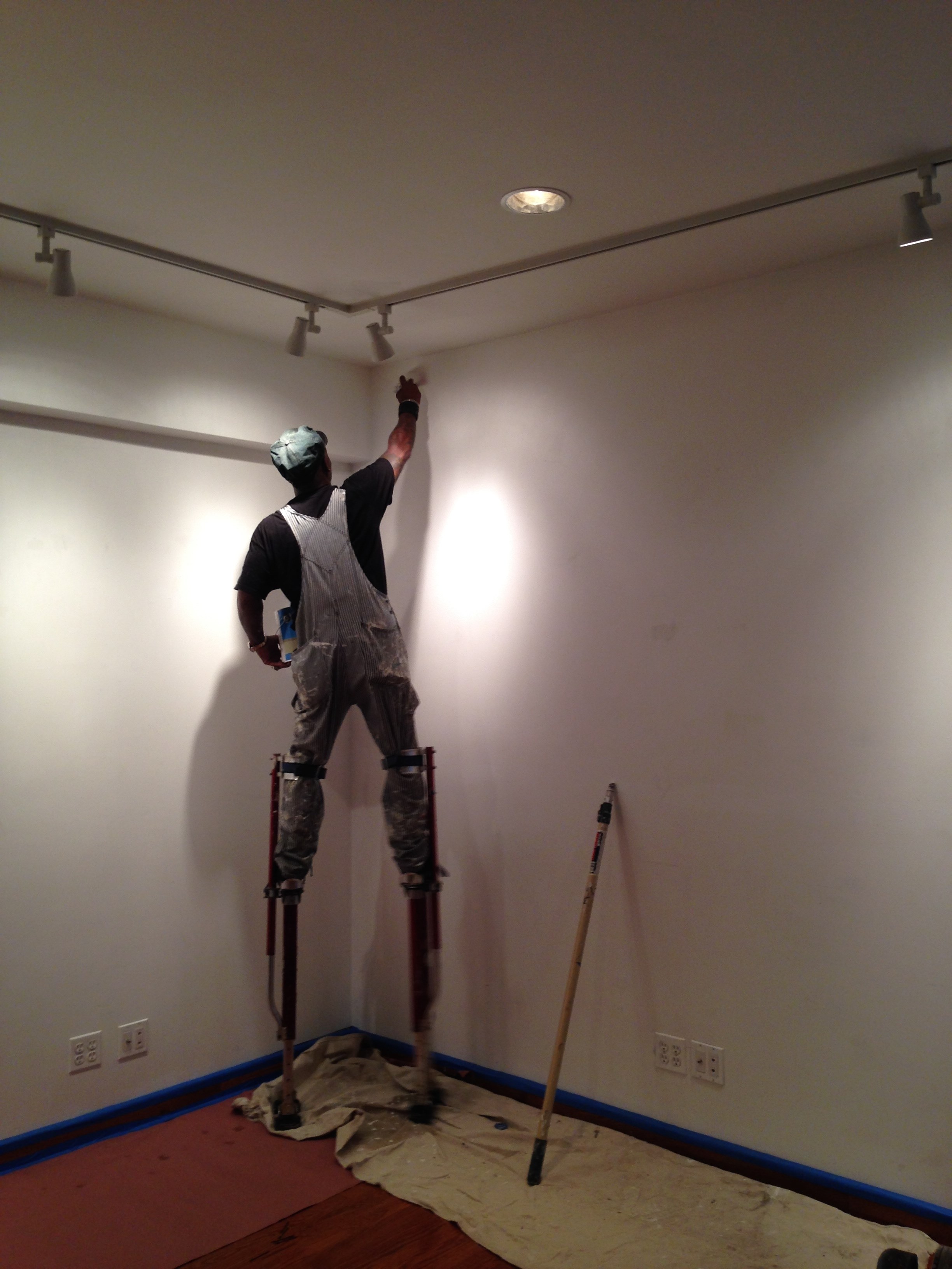 RELIABLE PAINTERS logo
