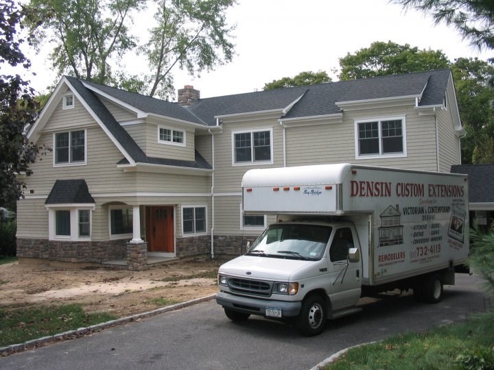 DENSIN DECOR INC logo