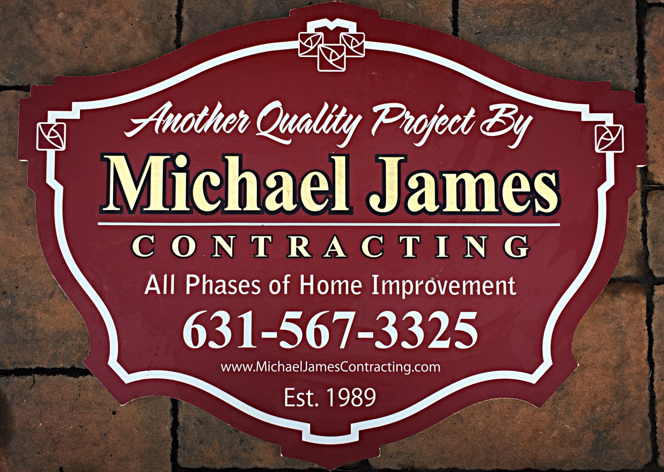 Michael James Contracting Inc. logo