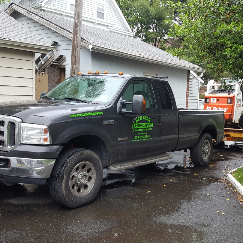 New Star Landscaping & Construction logo