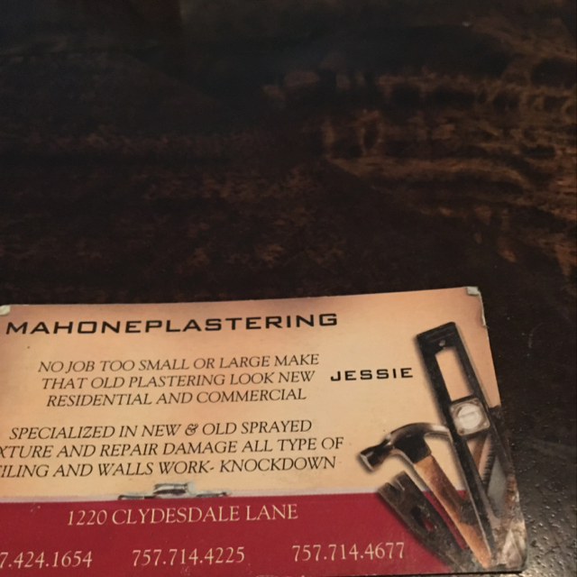 Mahone Plastering logo