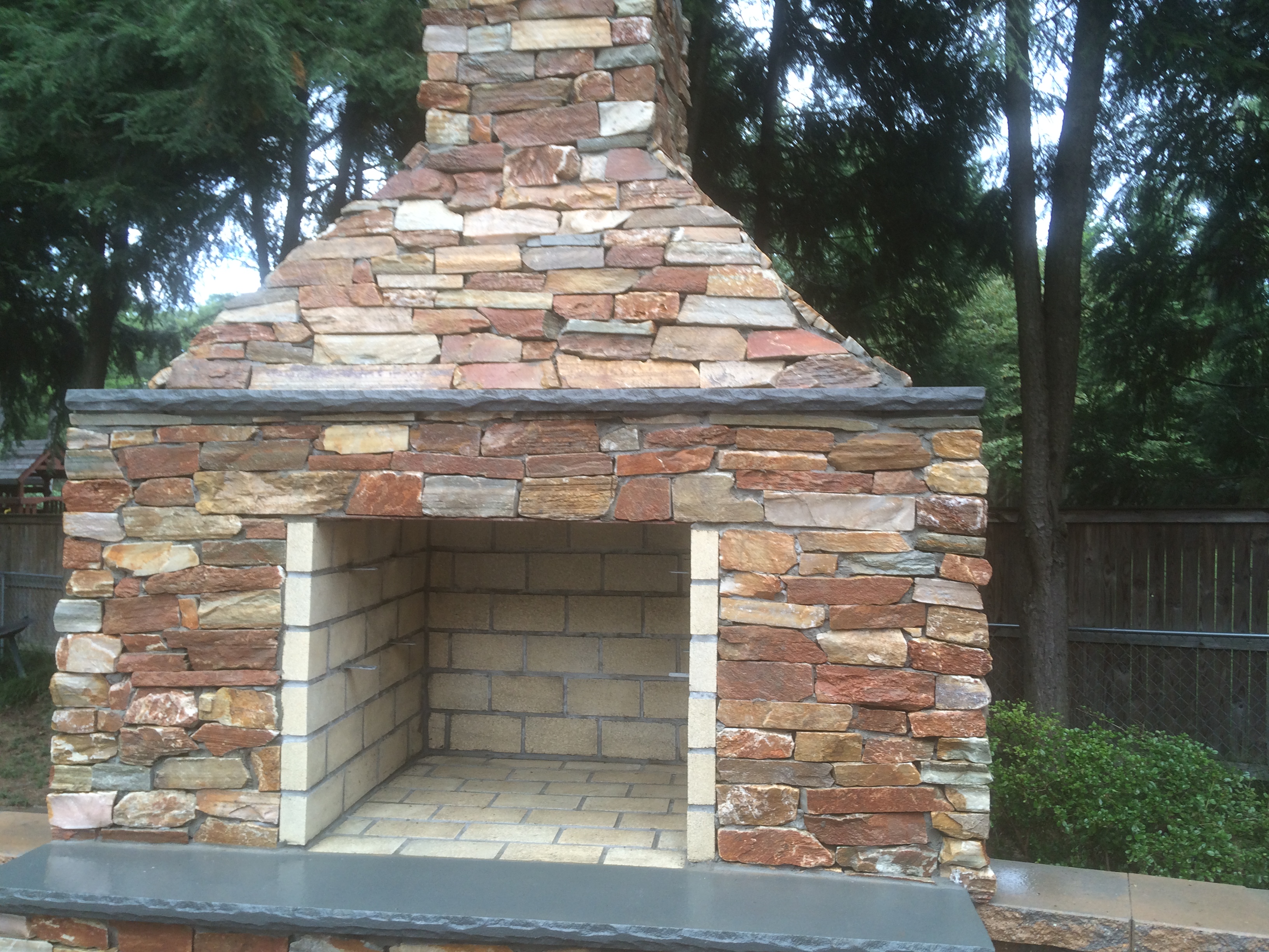 FIRST CHOICE MASONRY logo