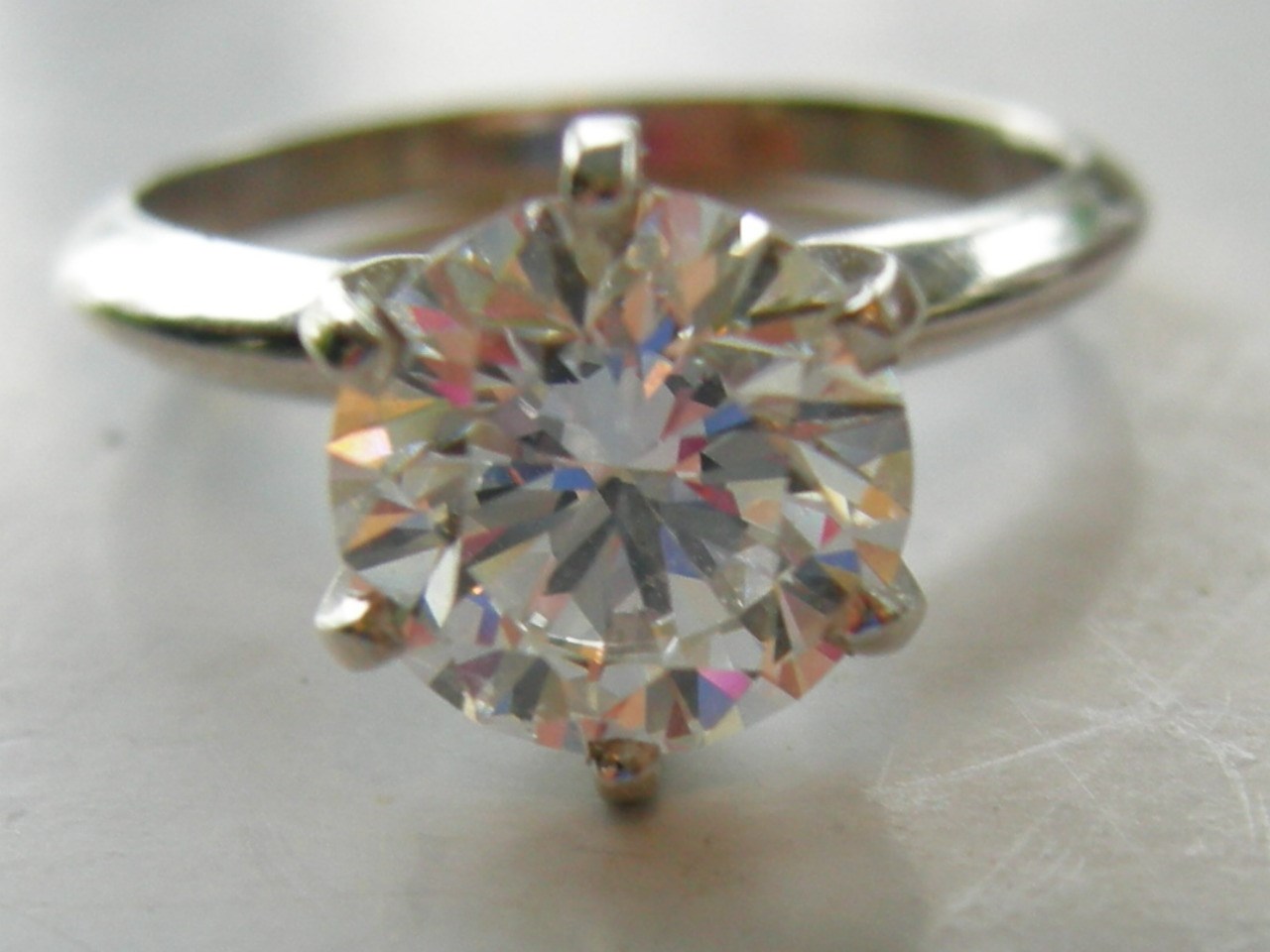 Jewelry Appraisals by Graduate Gemologist logo