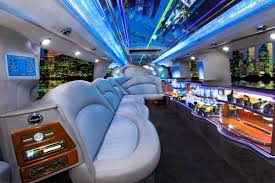 Point to Point Limousines Inc logo