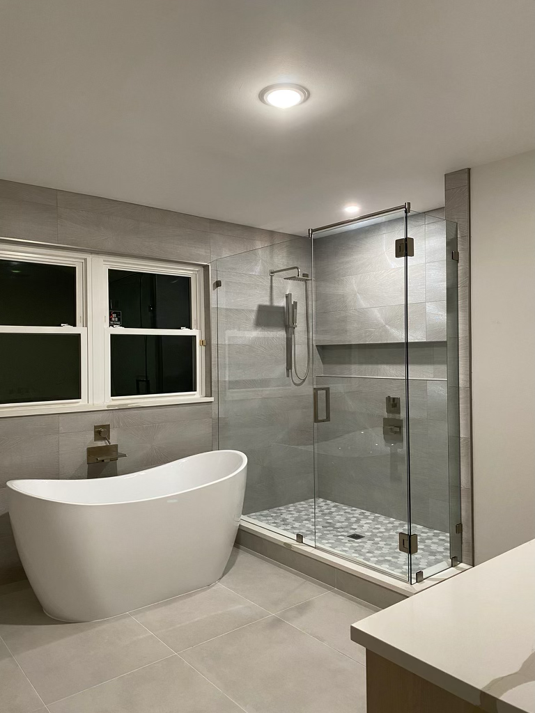 Master Home Renewal, LLC logo