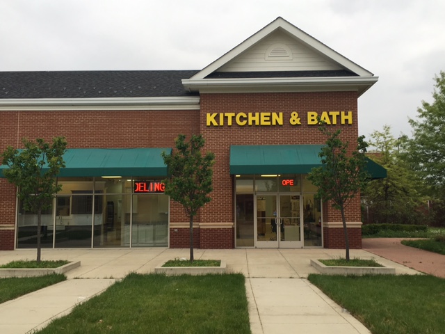 Logo for Deluxe Kitchen & Bath