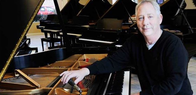 Mike Grossman Piano Tuning logo